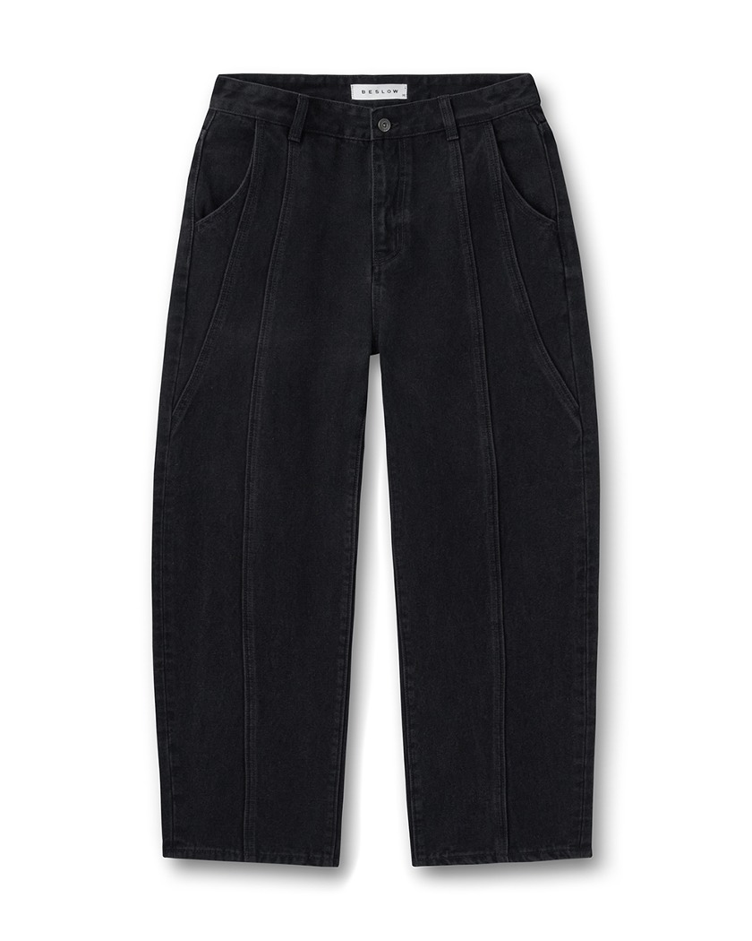 LOOSE FIT CURVED JEAN WASHED BLACK